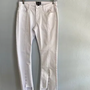 Adjie Jeans-White