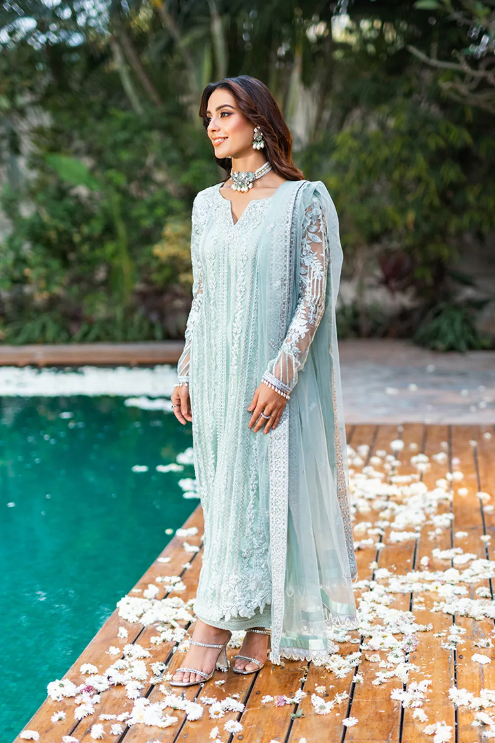 Azure Luxe Formals – Mint Breeze
