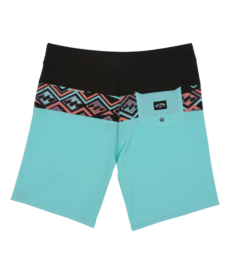 Billabong Mens Momentum Pro Boardshorts