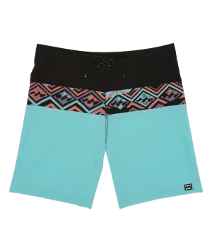 Billabong Mens Momentum Pro Boardshorts