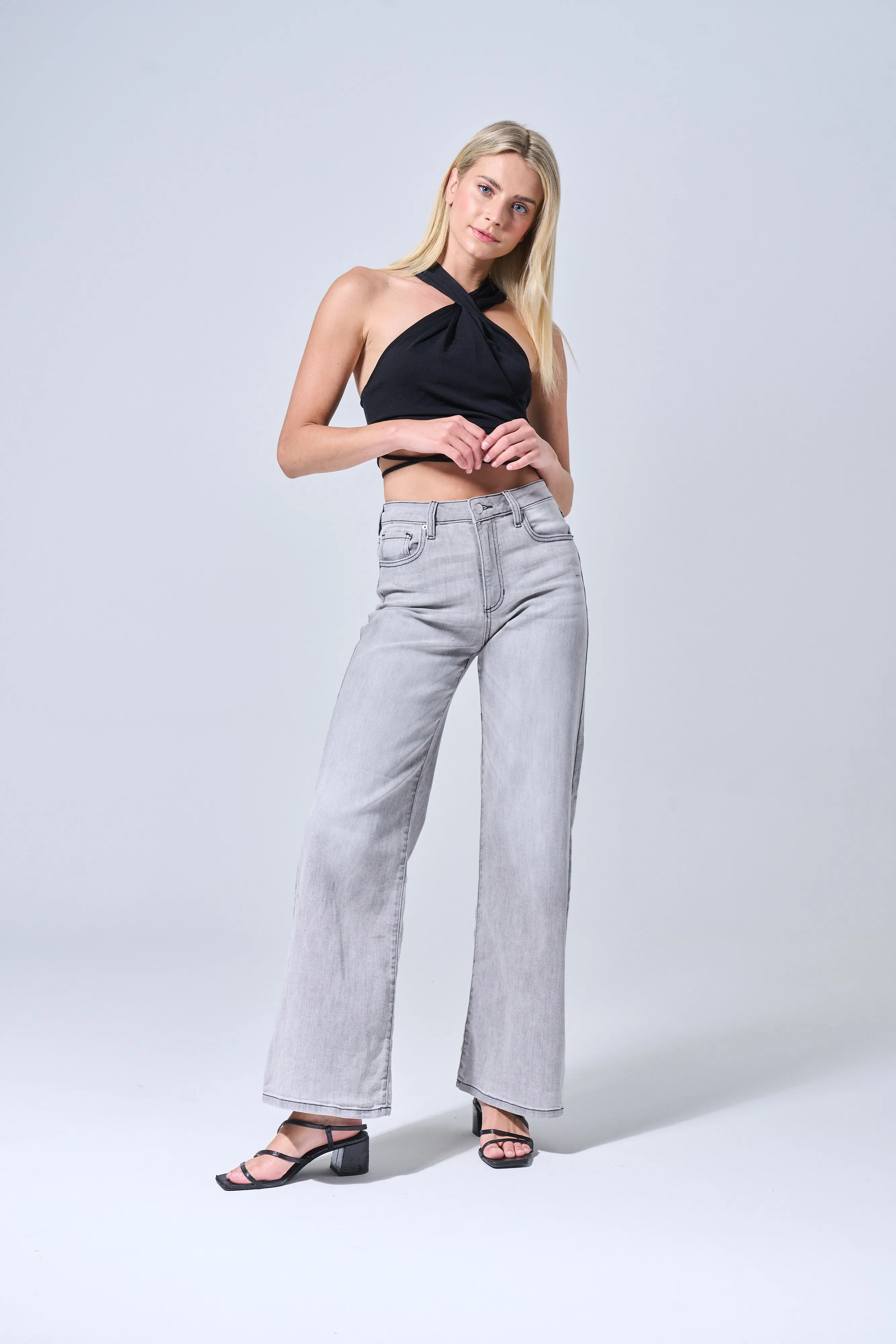 HIGH RISE ULTRA STRETCH PALAZZO JEANS IN LIGHT GREY / SP-P12623