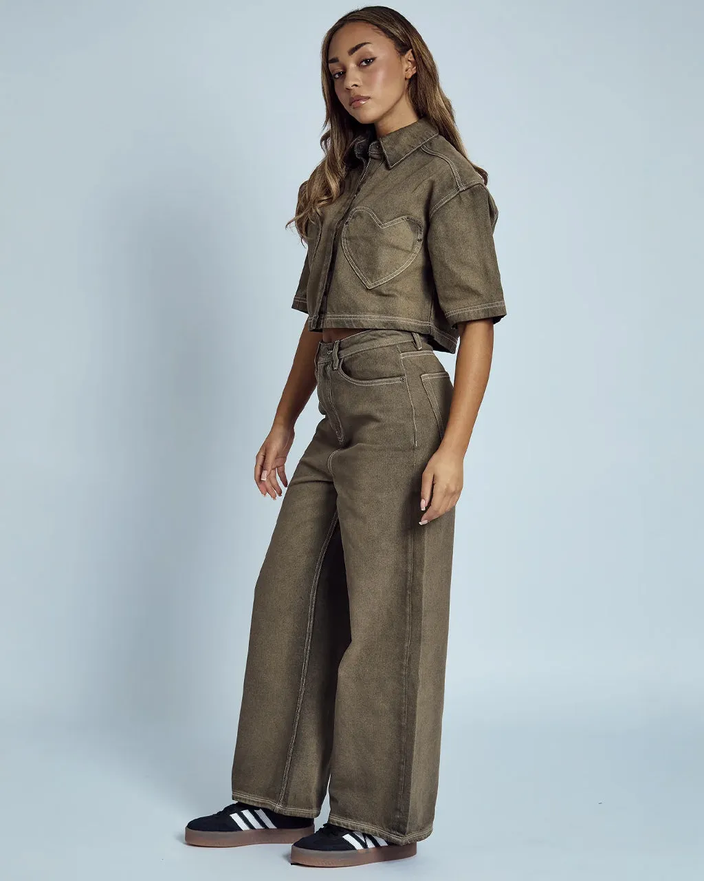 Lacy Barrel Leg Washed Jean