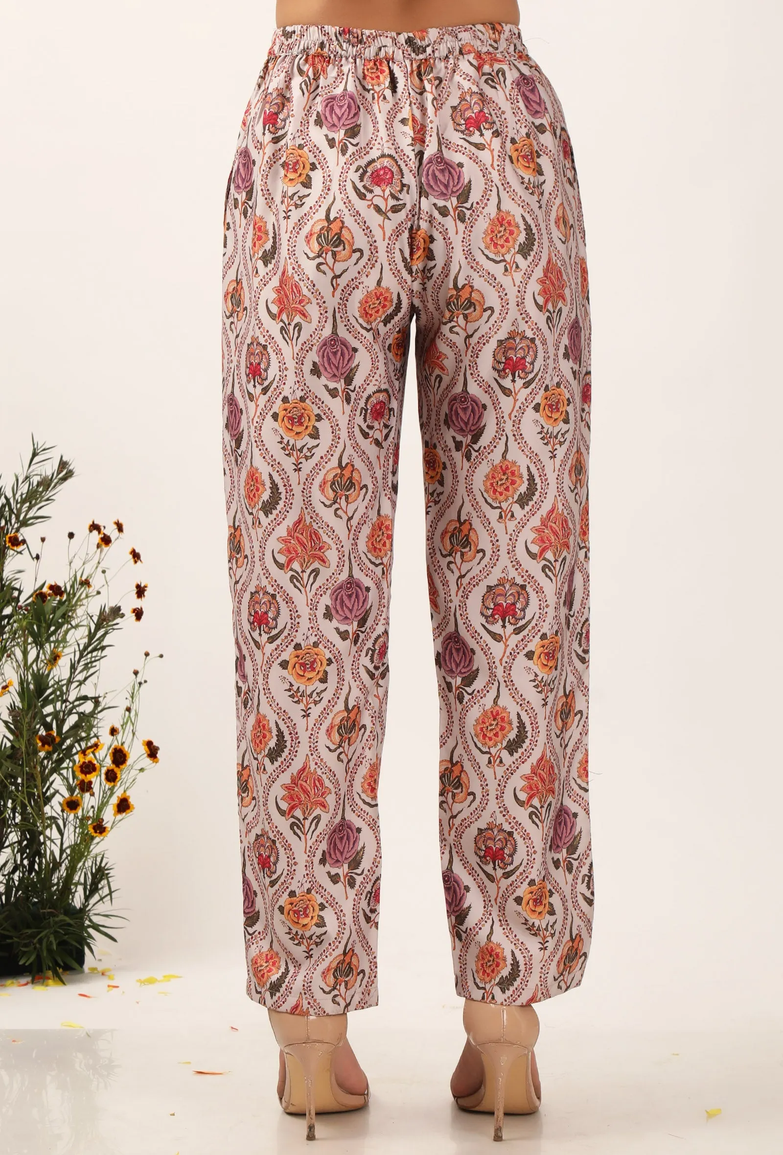 Set Of 2:  Airi Floral Chintz Straight Kurta With Narrow Fit Pants