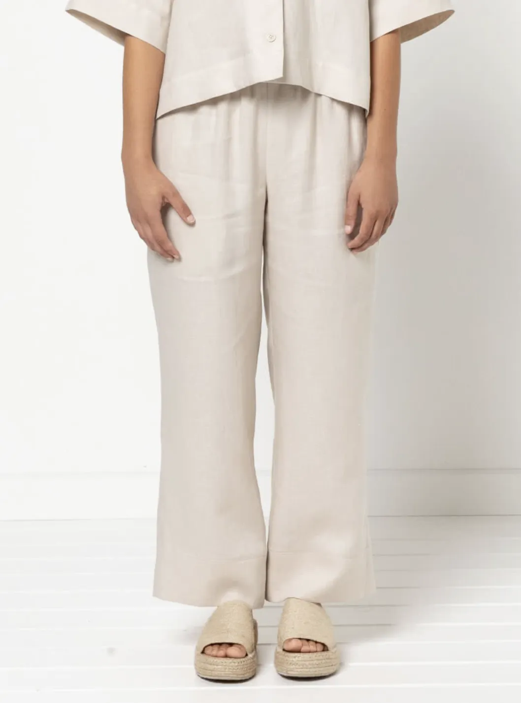 Style Arc - Albie Woven Pant   Short - Size 18-30