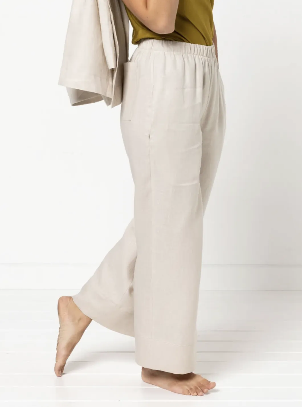 Style Arc - Albie Woven Pant   Short - Size 18-30