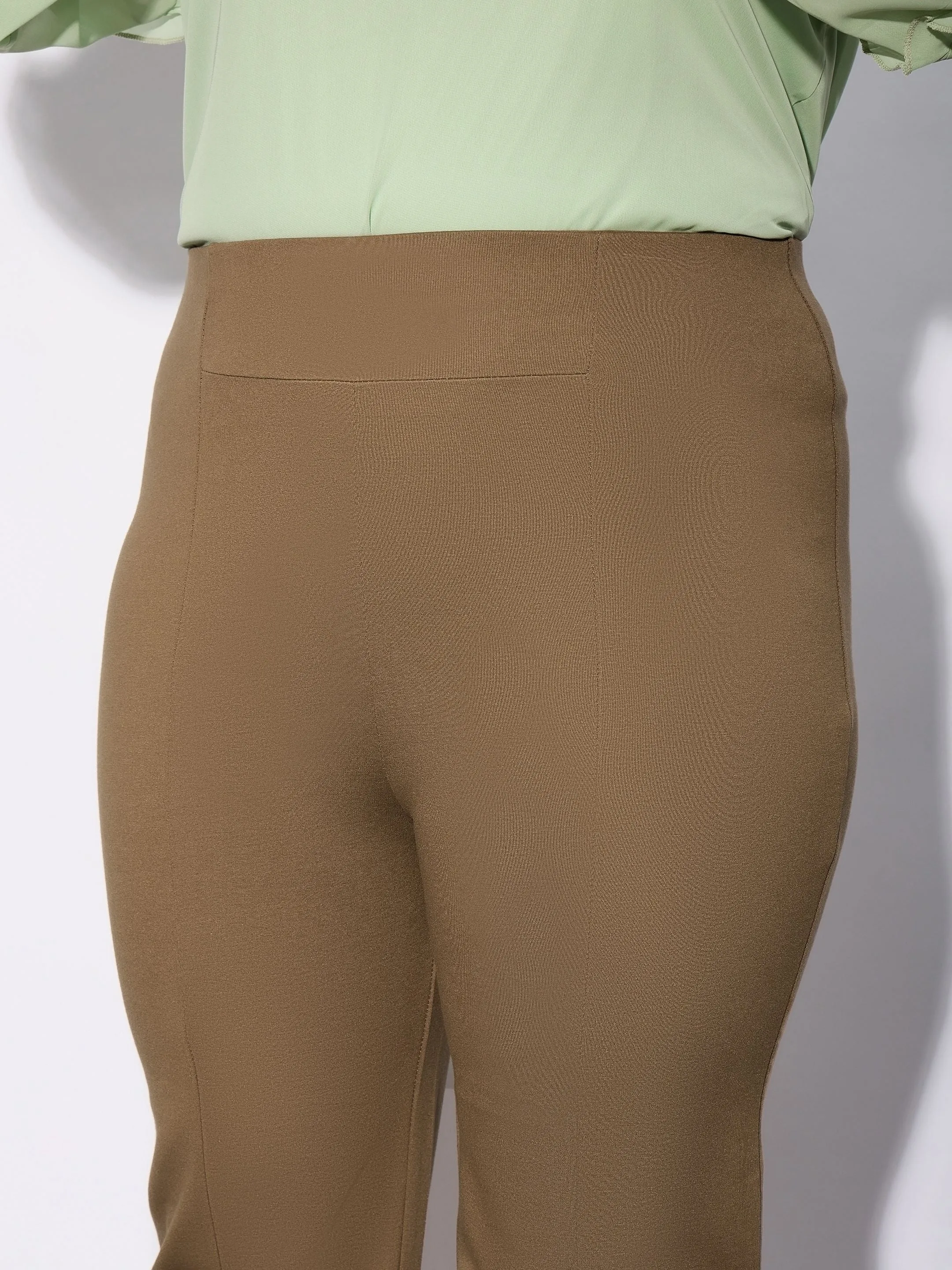 Women Beige Front Seam Straight Pants